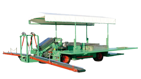Self-propelled harvesting trailer & box palletizing platforms for harvesting Broccoli, Pumpkin, Cabbage, Lettuce